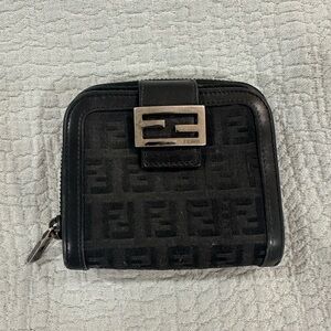 Fendi Vintage Zucchino monogram canvas and leather bifold zip wall - with COA